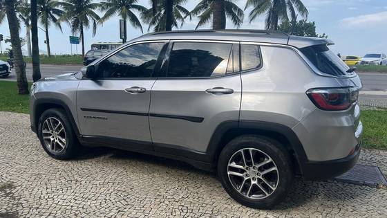 JEEP COMPASS 2.0 16V FLEX SPORT AUTOMÁTICO